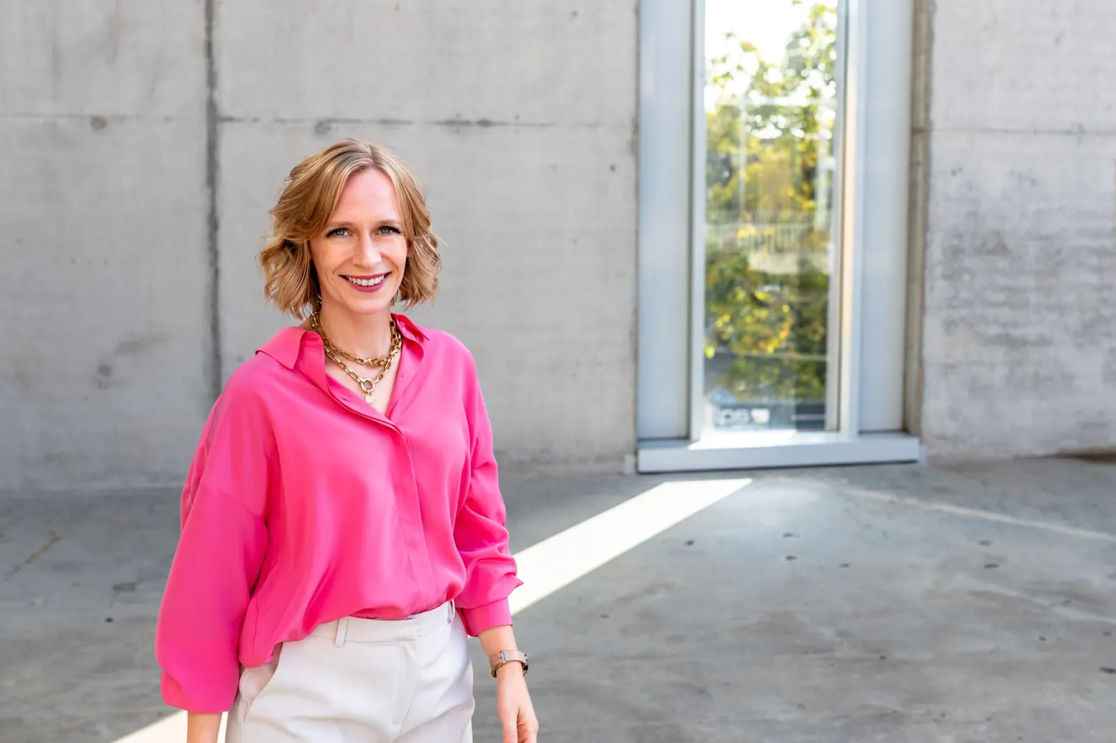 Inga Zügel, Gründerin von emsage.de und Expertin für die Entwicklung und Bindung von Top-Talent-Parents
